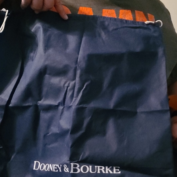Dooney & Bourke purse - Picture 8 of 16
